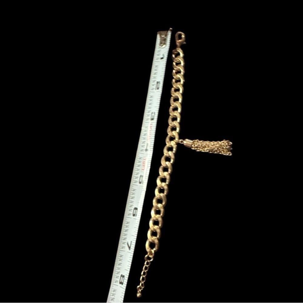 Vintage Gold Tone Chain Bracelet with Tassel - Picture 3 of 3